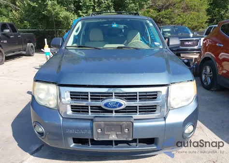 2011 Ford Escape Xlt z USA, uszkodzony, nr VIN 1FMCU0D70BKA44897